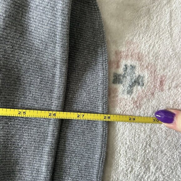 Lululemon Womens Jacket Size 10 Gray Turtleneck Zip Pockets Heavy Athletic Yoga - Picture 7 of 11